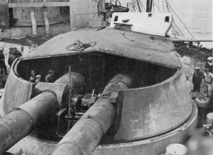 Photo of the Lion's Q turret. 
